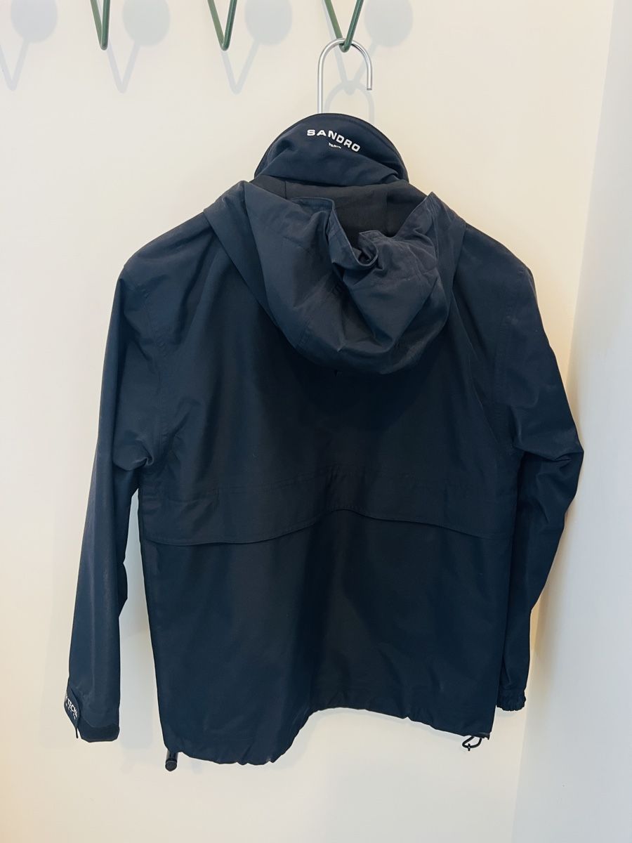 Sandro Giacche: Veste Helly Hansen x Sandro Paris – Usato da Montreux venduto da ZeAe 2