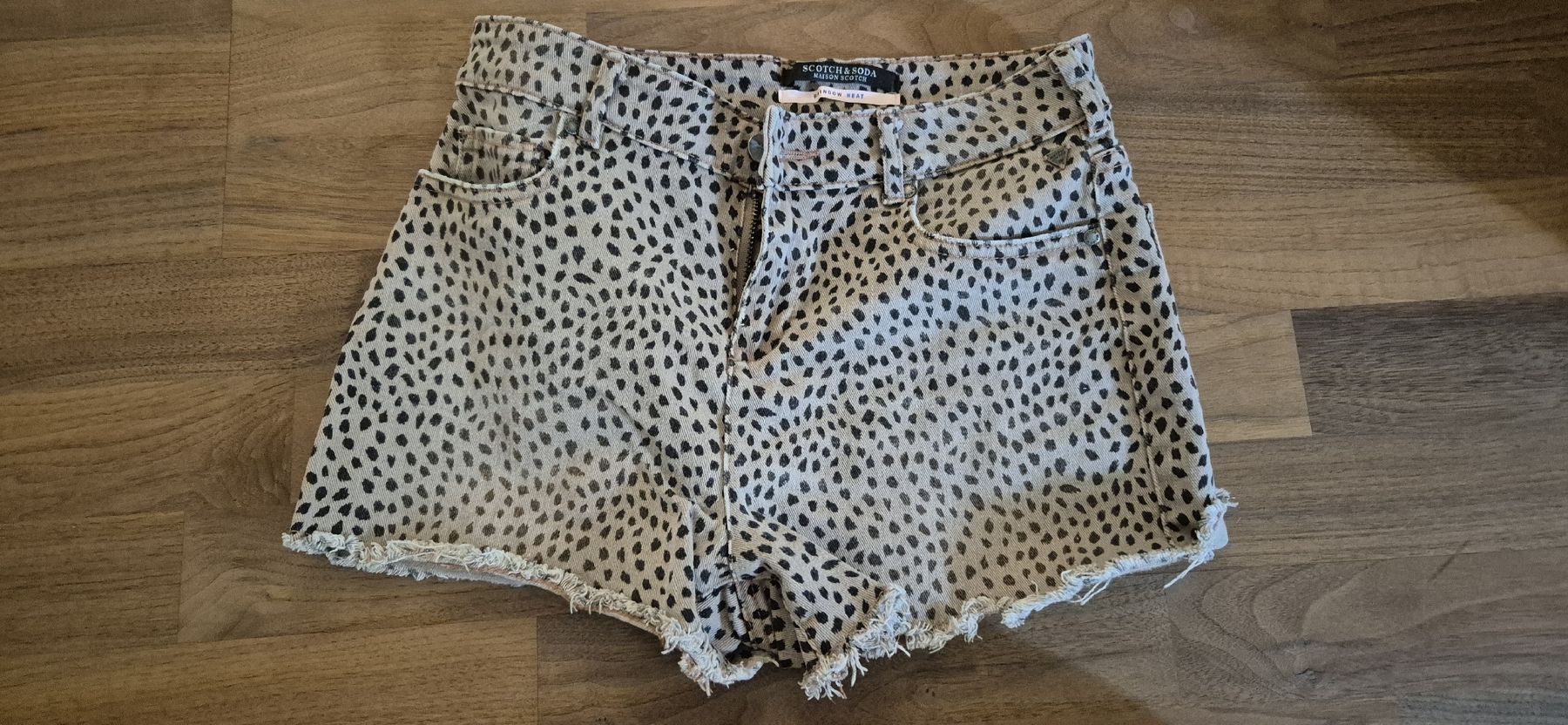 Pantaloni: Scotch&Soda Hot Pants – Usato da Zürich venduto da dil_m67d