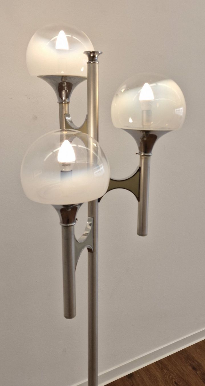Lampen: Space Age Design, Gaetano Sciolari, Stehlampe, 1970er, Chrom – Gebraucht aus St. Gallen von chambredirecte 4