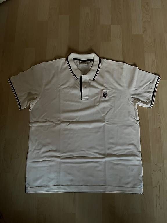 T-shirts: GAP Shirt – D'occasion à Thalwil par Maria0512