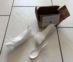 Asiatische Keramik Suppenlöffel (12 Stück)