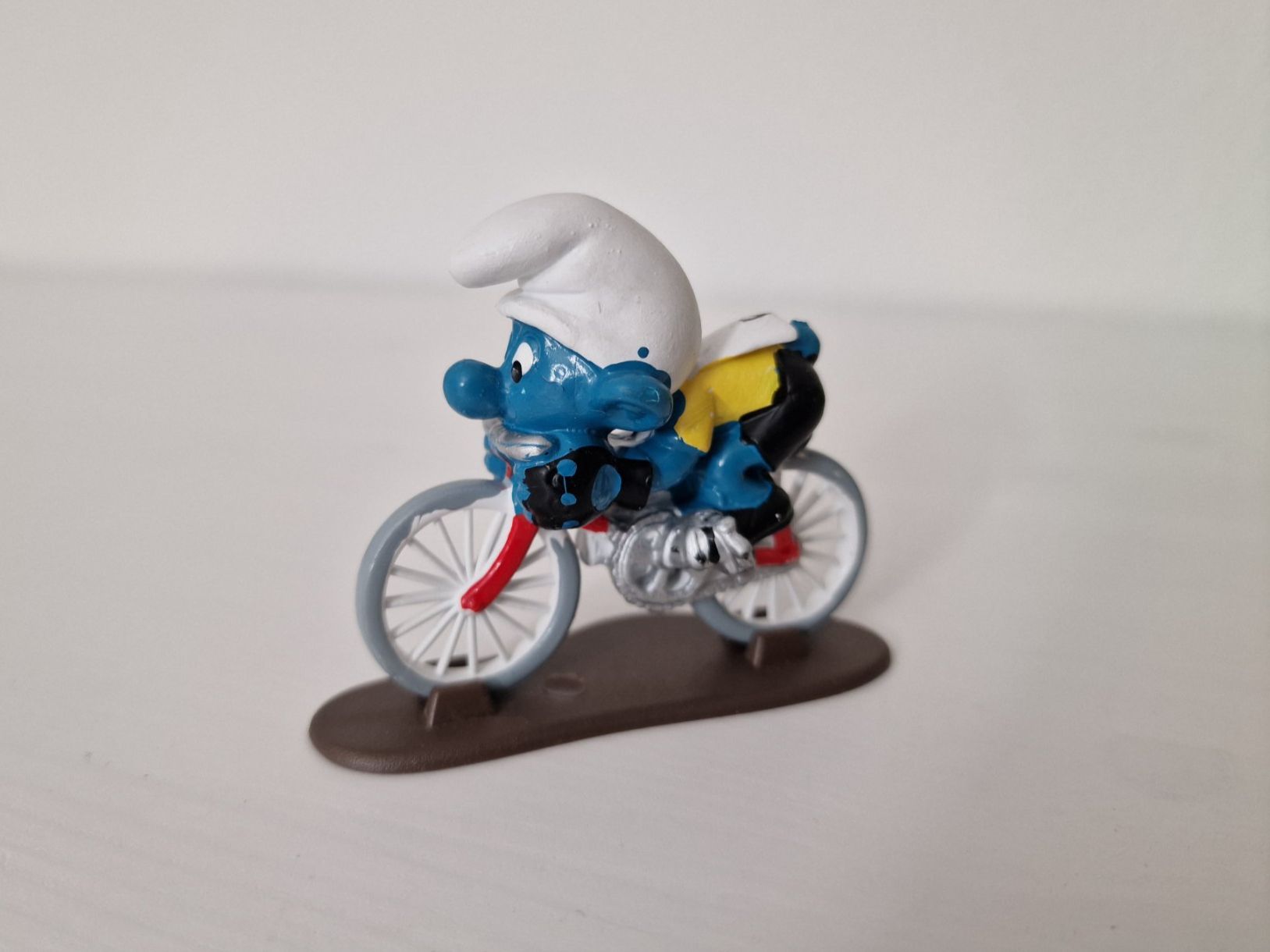Schleich Statuette: Schleich 40270 Sport Schlumpf Radfahrer – Usato da Root venduto da Tanja.st