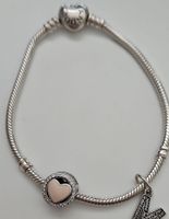 Pandora Armband mit Herz Charm guter Zustand