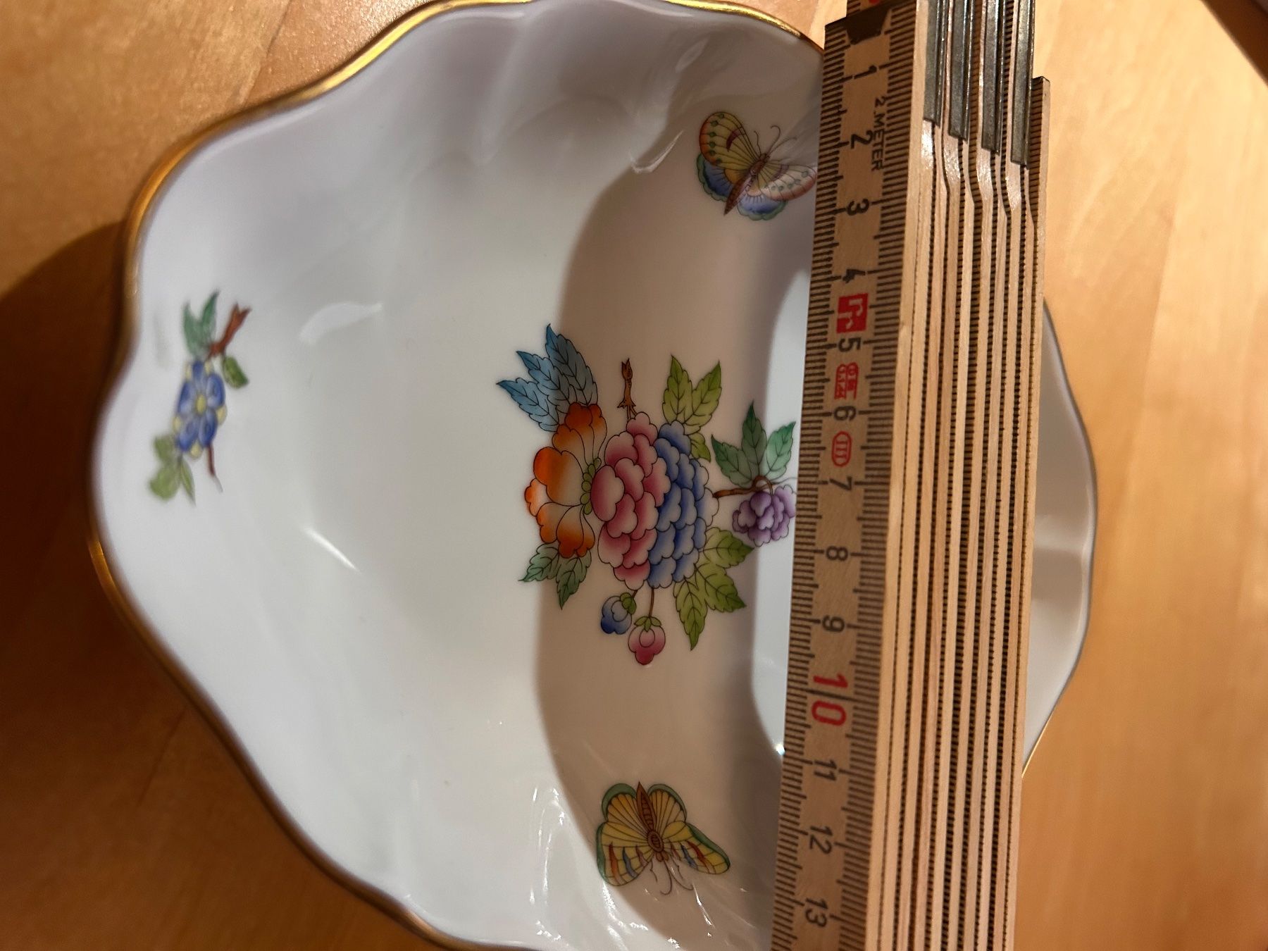 Herend Ciotole: Herend Schale Blumen Dekor handbemalt Goldrand – Usato da Gais venduto da Jelisandie 7