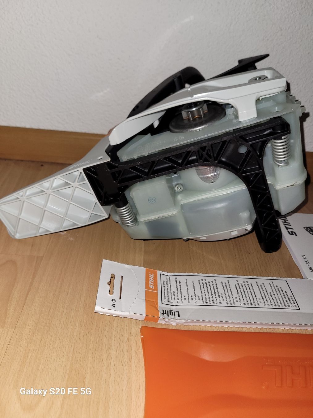 Stihl Seghe: Stihl MS 162 c. Neu und original verpackt – Nuovo (secondo la descrizione) da Bolligen venduto da matijav 7