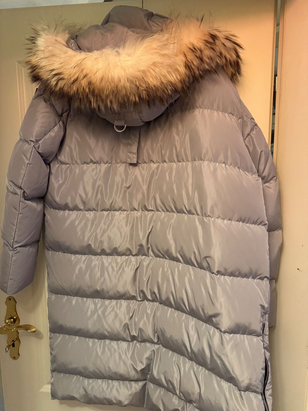 Giacche: Daunen Jacke hellgrau mit Fell – Nuovo (secondo la descrizione) da Zumikon venduto da Celine_1001 1