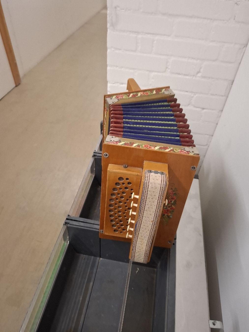 Eichhorn Musikinstrumente: Eichhorn orgeli – Gebraucht aus Villeneuve von BibiVintage 8
