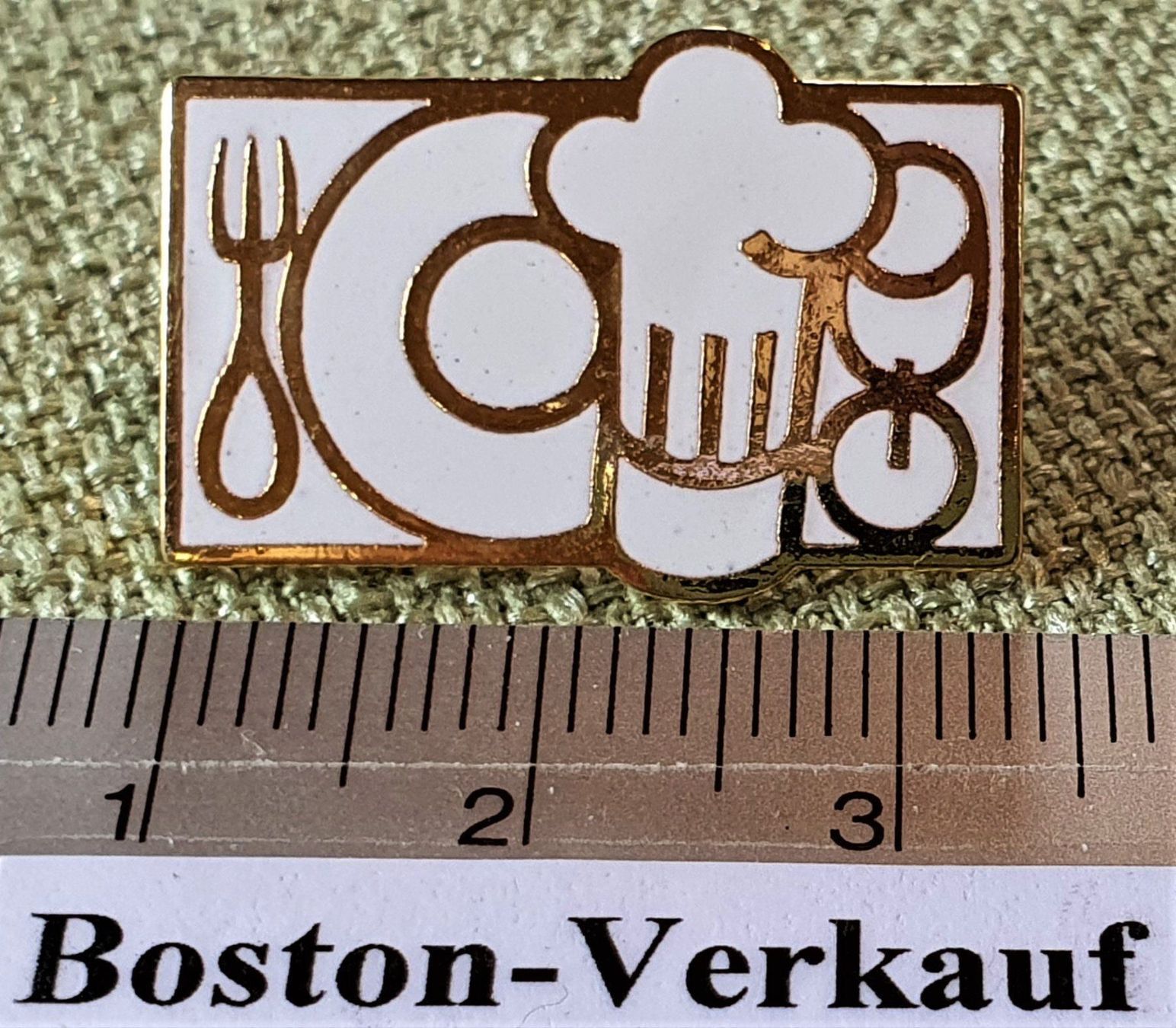Placchette & Badge: C469 - Pin Bahnhof Buffet Chefkoch – Usato da Reinach BL venduto da Boston-Verkauf 1