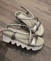 Patrizia Bonfanti Sandalette 38 gold/Bronce  neuw