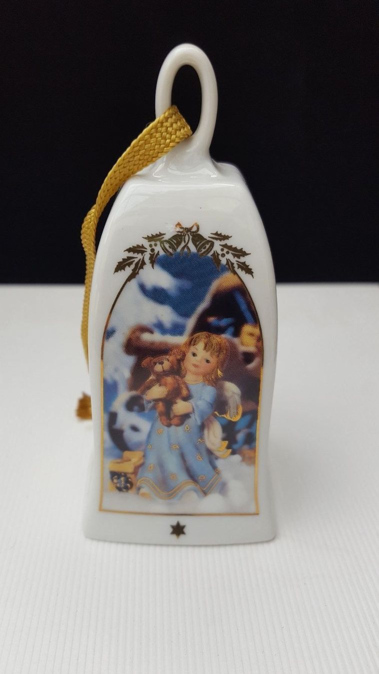 Glocken & Treicheln: Göbel Jahresglöckchen 2004 – Gebraucht aus Reinach von 3Guggerli 2
