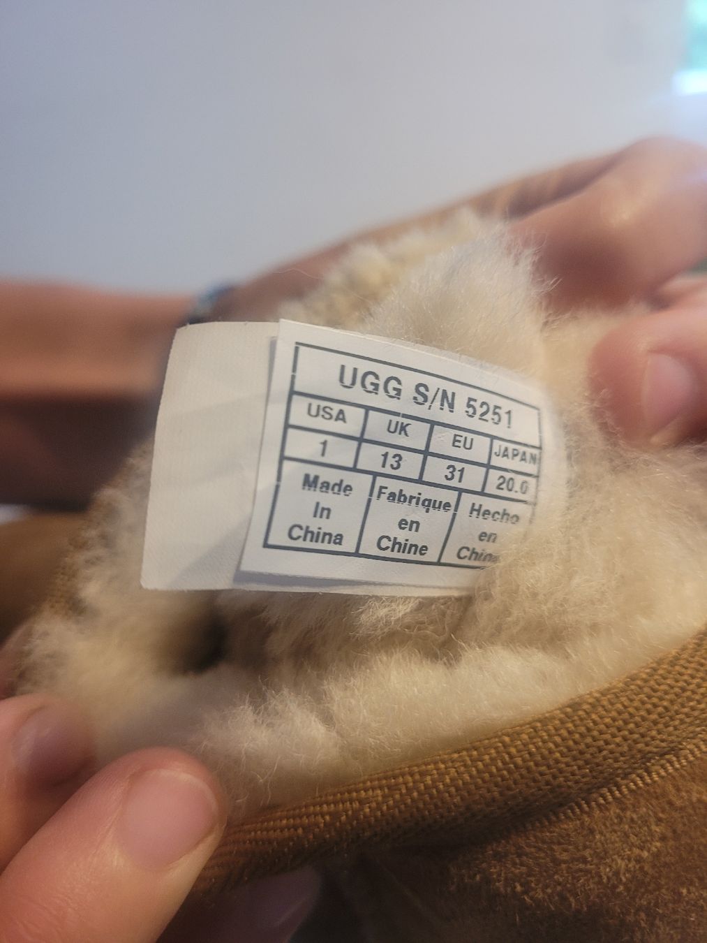 Herrenschuhe: Hug kids – Gebraucht aus Pregassona von dav_v9p5 3