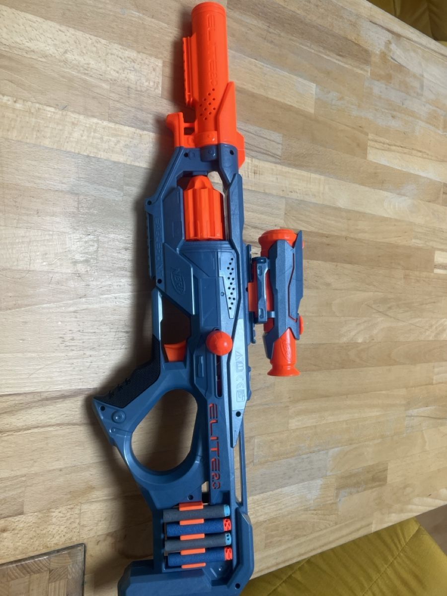 Spielzeuge: Nerf Elite Eaglepoint blaster gebraucht voll funktionsfähig – Gebraucht aus Zürich von Lej_sy29