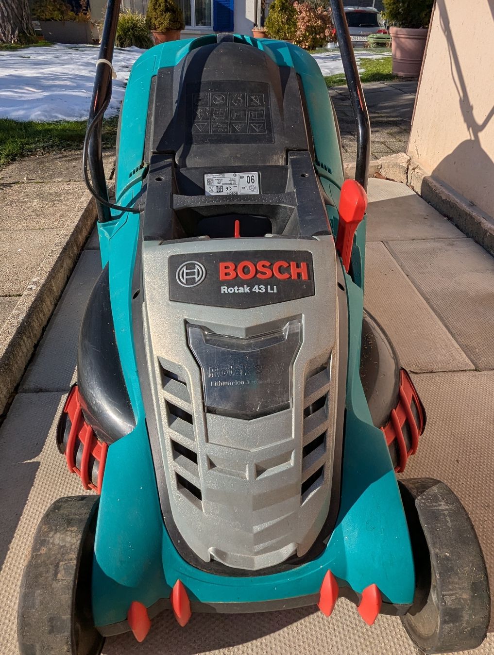Bosch Tagliaerba: Bosch Rotak 43 Li – Usato da Oberengstringen venduto da Motom1 2