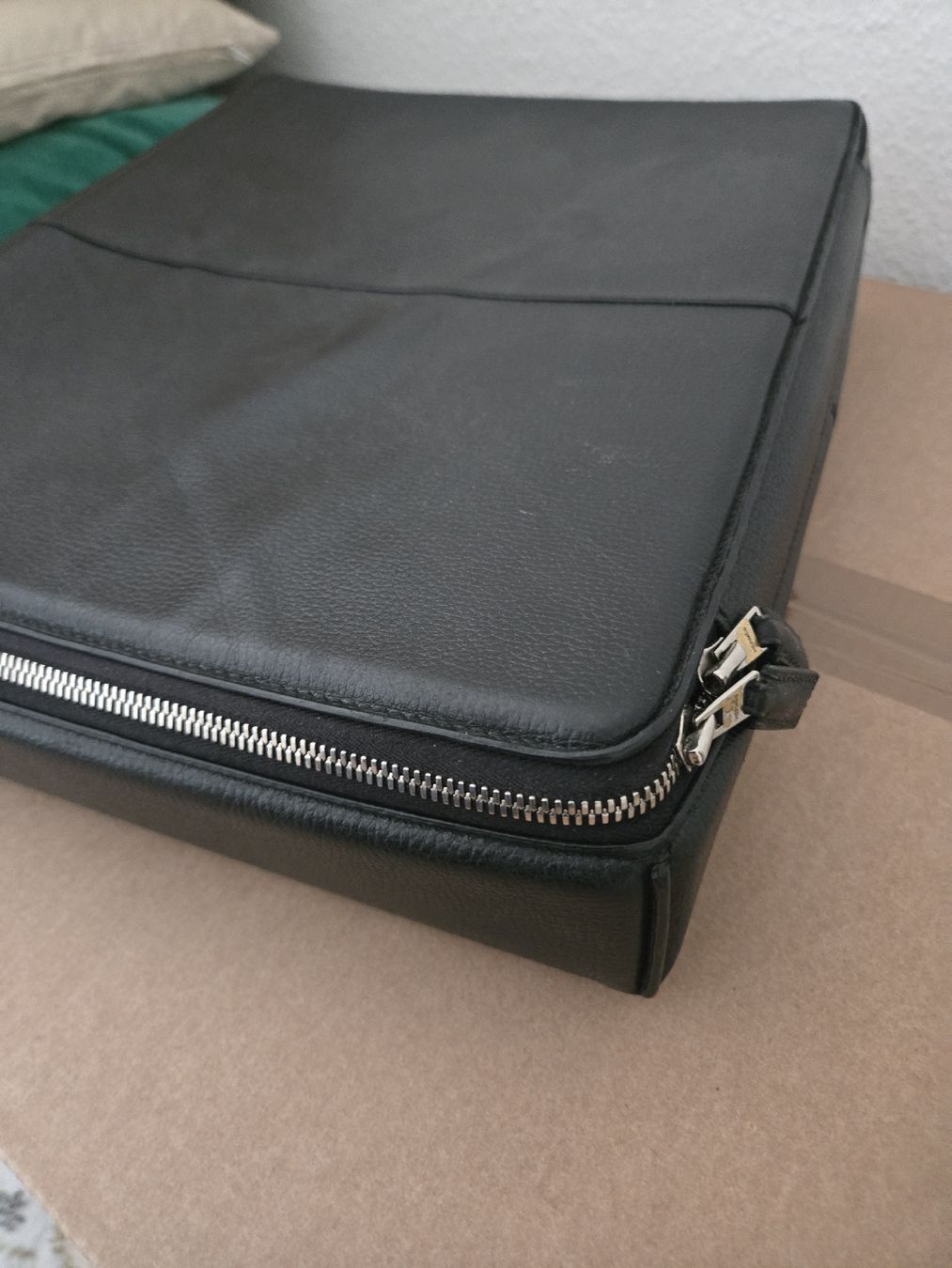 Hermès Koffer & Taschen: HERMES ATTACHE CASE – Gebraucht aus Zug von f_t_827r 1