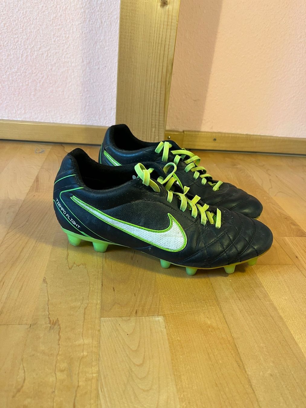 Nike Herrenschuhe: Nike football shoes – Gebraucht aus Zürich von jea_rl6p