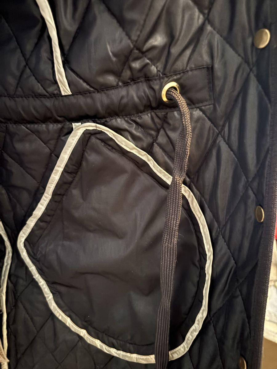 Massimo Dutti Jacken: Massimo Dutti Women's Quilted Jacket S/36 – Gebraucht aus Windisch von bymarikaa 3