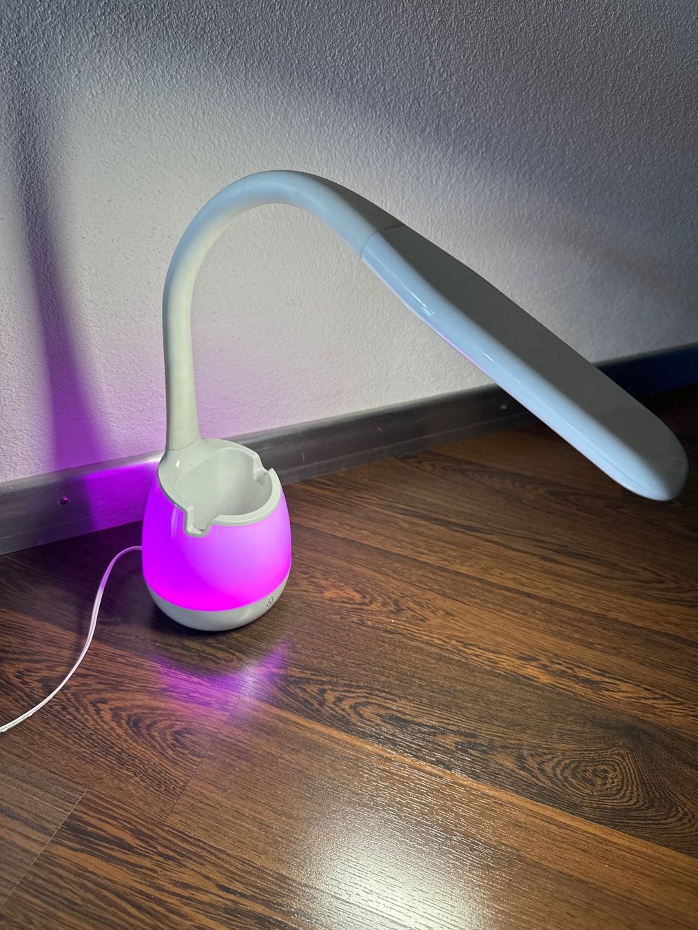 Conforama Lampen: Schreibtischlampe weiss flexibel – Gebraucht aus Bonstetten von Neptun2013 1