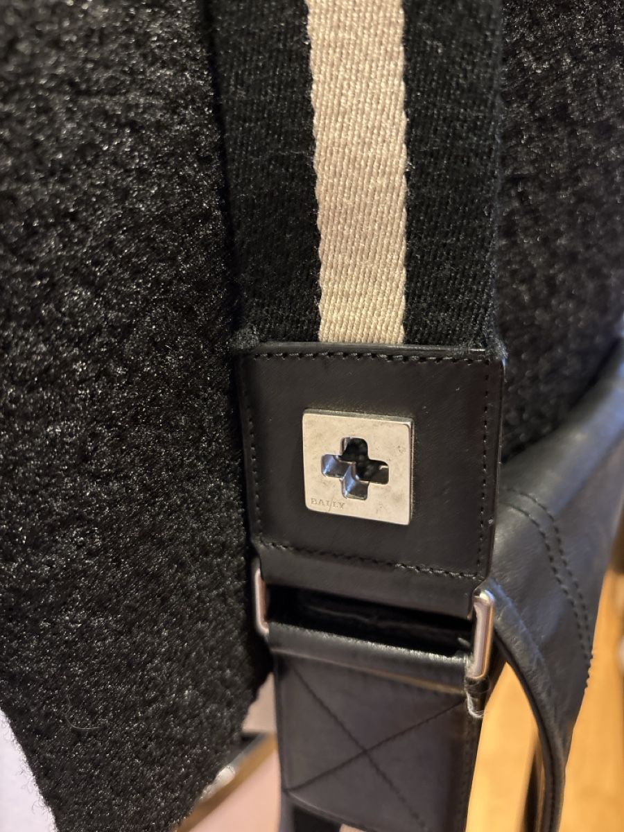 Bally Borse: Bally Messenger Bag, Leder – Usato da Embrach venduto da Dmoney 5