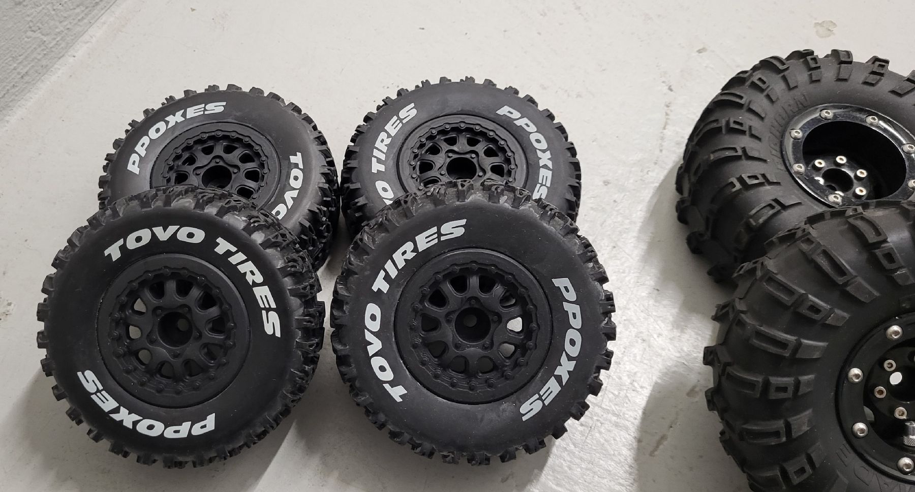 Tamiya Modellismo RC: Rc Crawler redli 4 stuck mit pumpe  andere 4 normal – Usato da islikon venduto da mir_8cbw 3