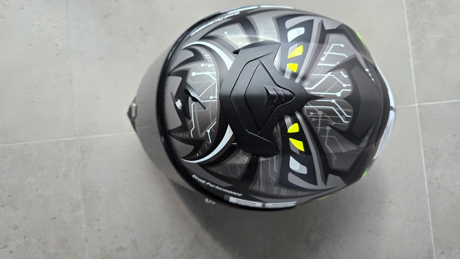 Casques & visières: Casque Scorpion Exo R1, Fabio Quartararo, taille 58 – D'occasion à St-Sulpice VD par GT3RS 6