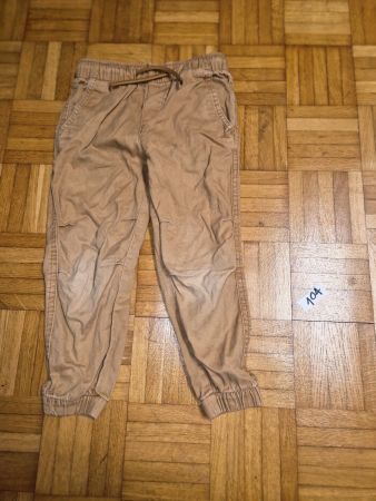 Hose Grösse 104
