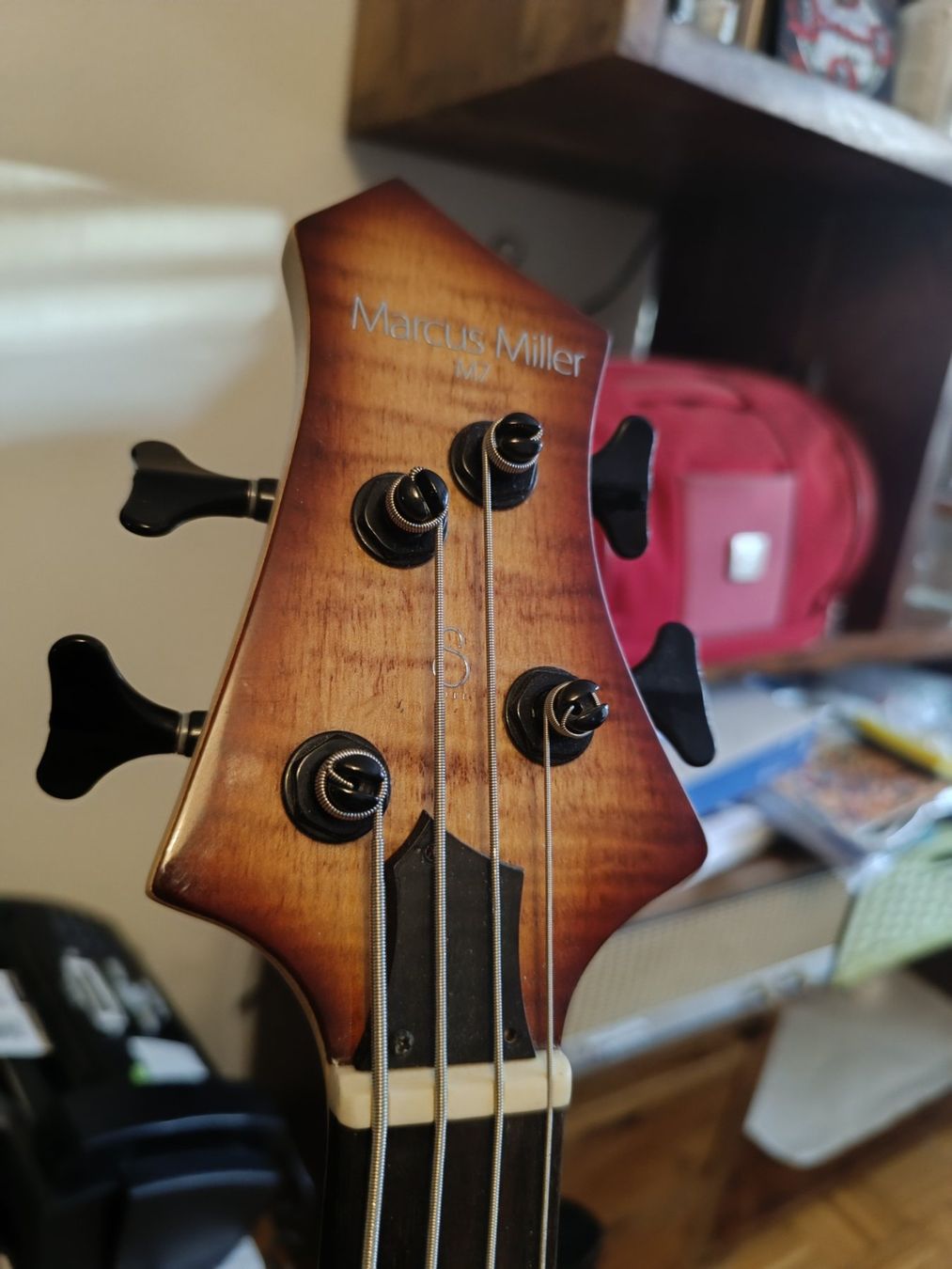 Musikinstrumente: Marcus Miller M7 - 4 Seite – Gebraucht aus Basel von pas_9ldh 2