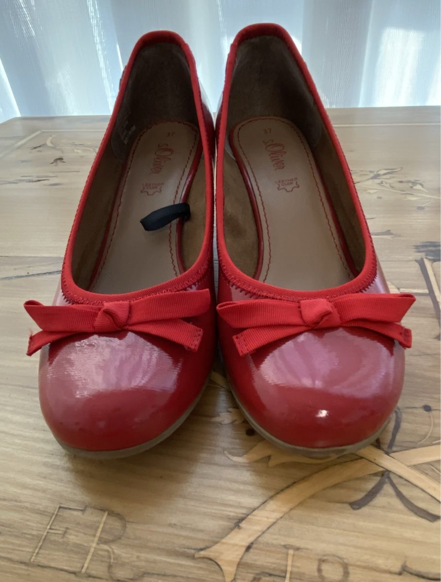 Scarpe da donna: Rote Lackschuhe Damen Schuhe, s.Oliver Gr. 37 echt Leder – Usato da Fislisbach venduto da KolibriSecondhand 1