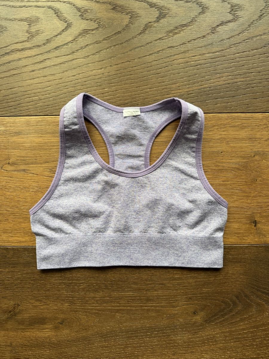 Blusen, T-Shirts & Tops: Sport Top – Gebraucht aus Pfäffikon ZH von aveo14