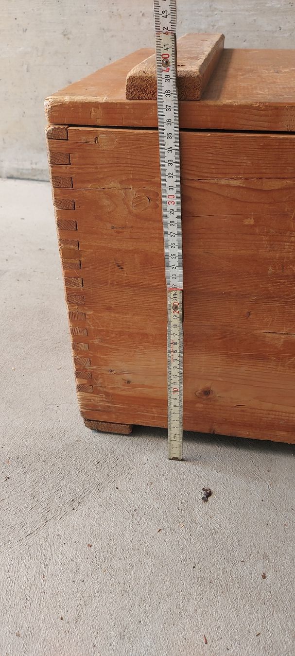 Caisses de transport: Holzkiste Abschliessbar – D'occasion à Orpund par Blau0000000002 3