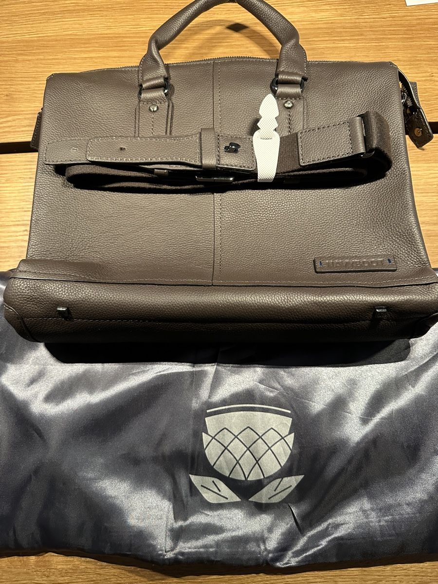 Navyboot Koffer & Taschen: NAVYBOOT Aktentasche, Top Zustand, NEU! – Neu (gemäss Beschreibung) aus Stansstad von Dalmatinerhjf 7