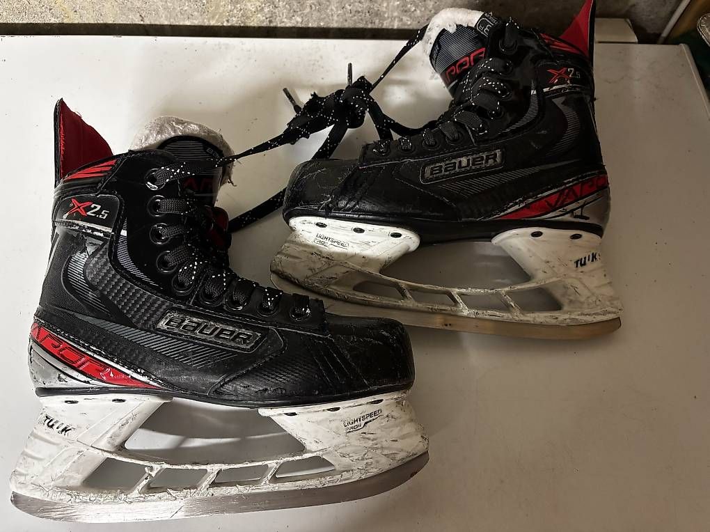 Pattini da ghiaccio: Bauer Schlittschuhe 36 – Usato da Klingnau venduto da Mowi0309 1