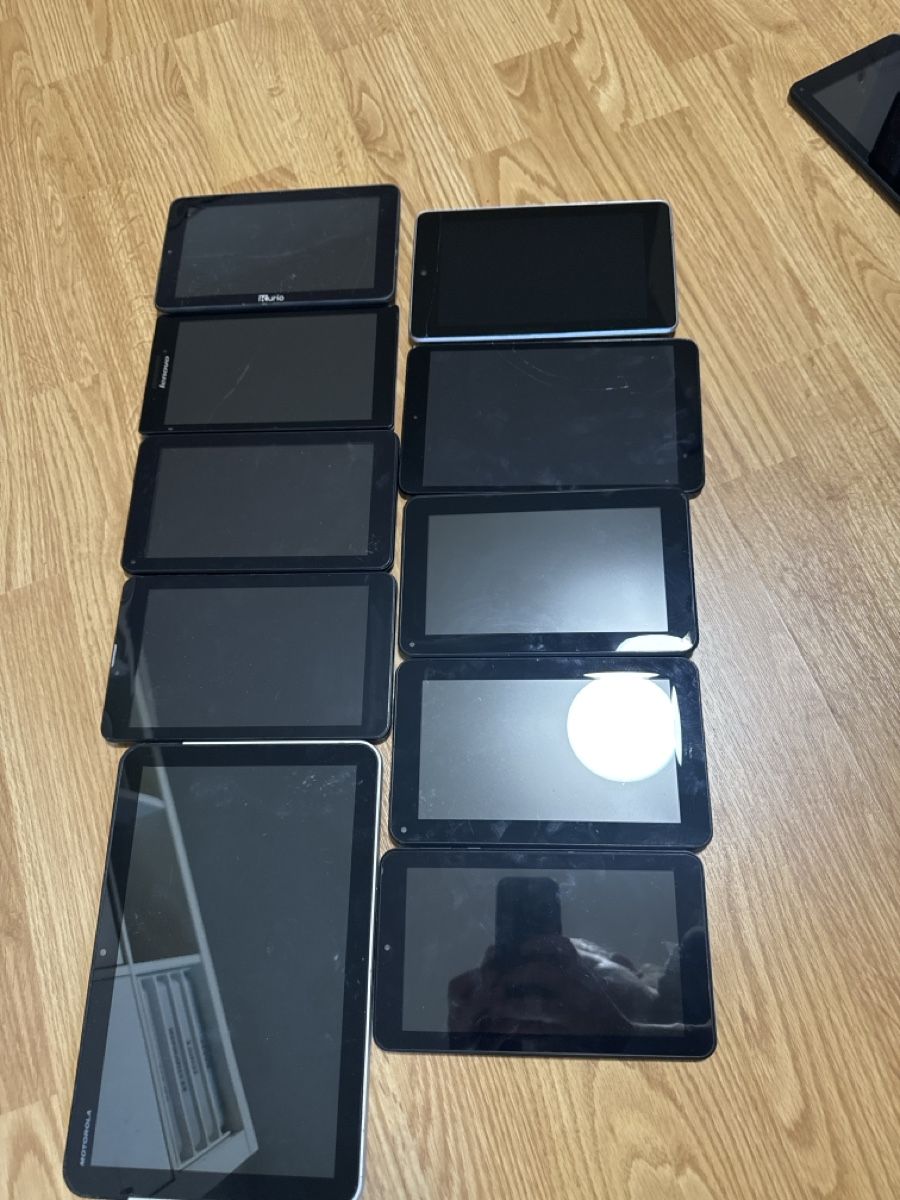 Tablet PC: 10 Tablet Mix different sizes   – Difettoso da Riehen venduto da Top-Quality 1