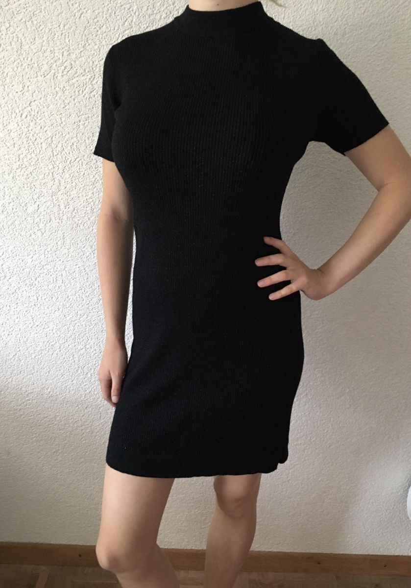 Robes: LA petite robe noir – Neuf (Voir description) à Moutier par Happyvidedressing 2