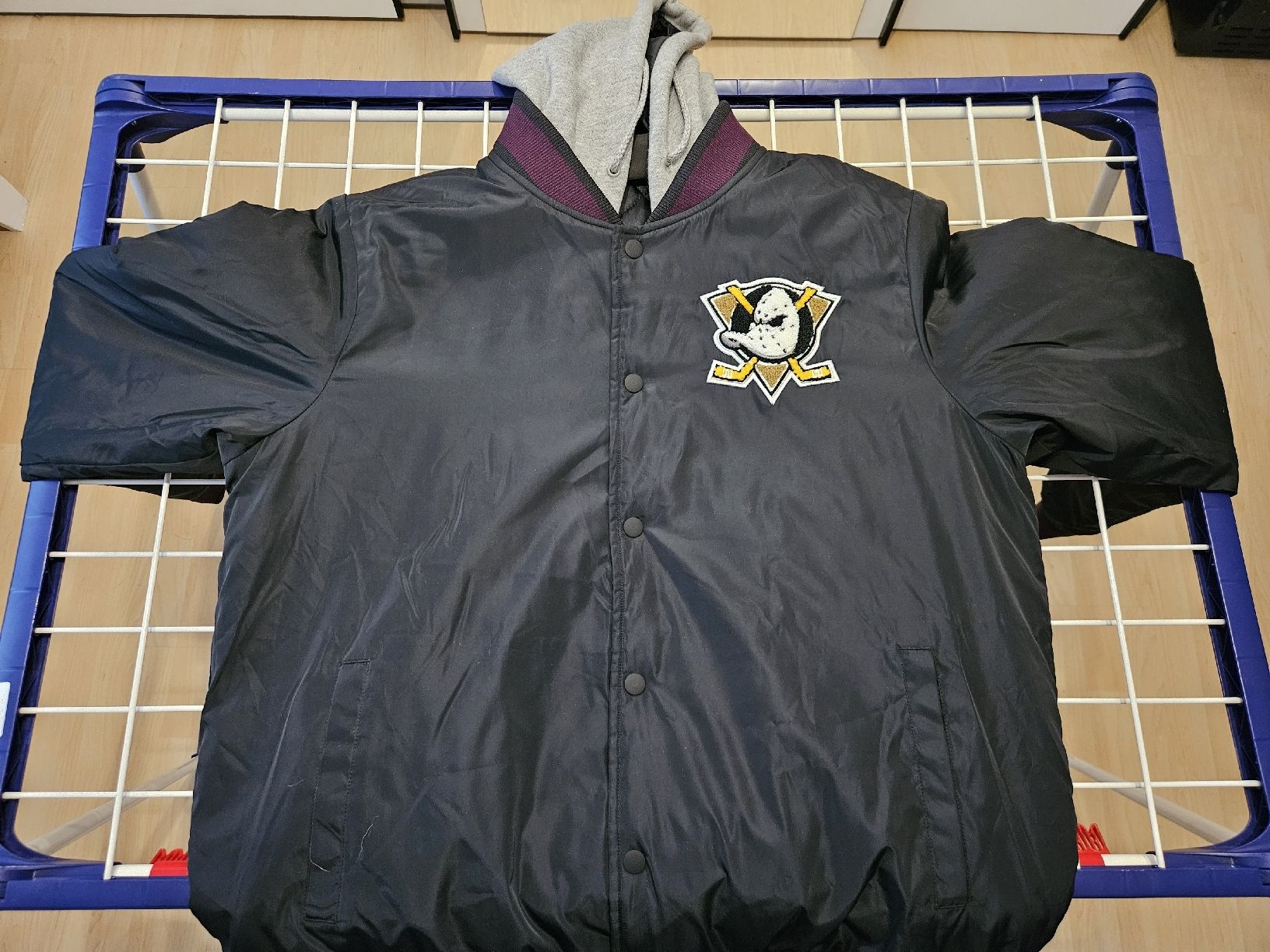 Vestes: veste Anaheim Ducks NHL – Neuf (Voir description) à Onnens FR par YNM90