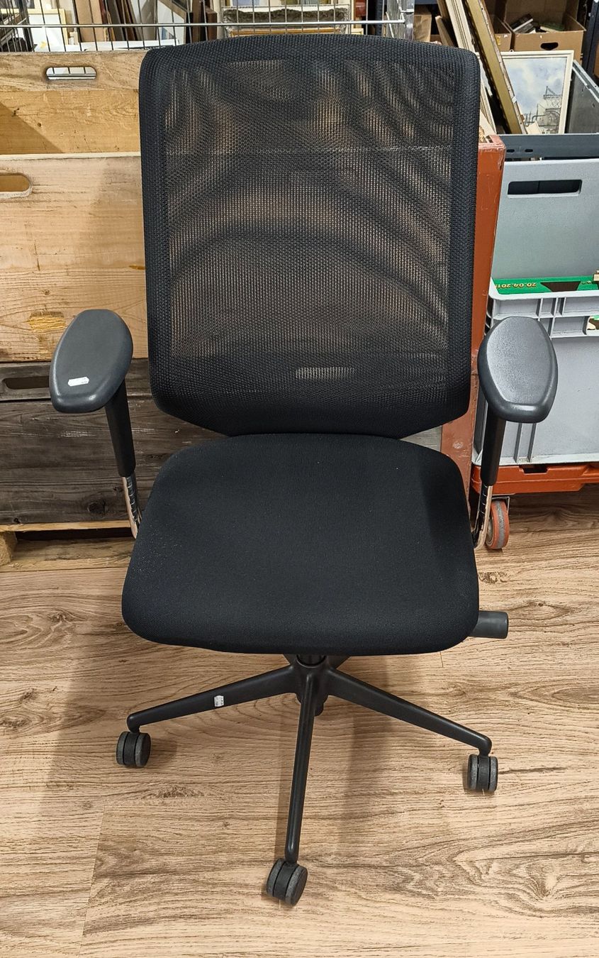 Vitra Sedie: Vitra Bürostuhl – Usato da Basel venduto da bk_brockibasel
