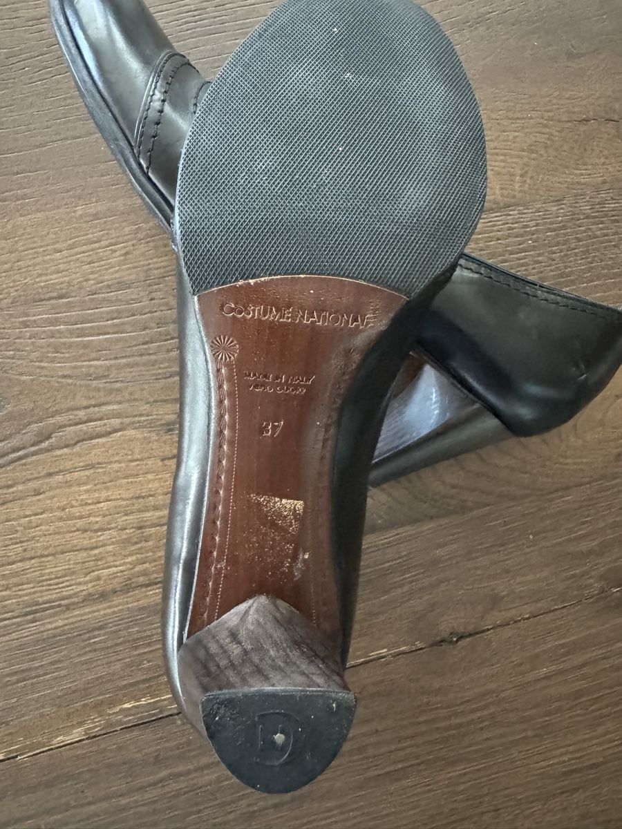 Scarpe da donna: Costume National Pumps Gr 37 – Usato da Bottighofen venduto da Swisssu11 2