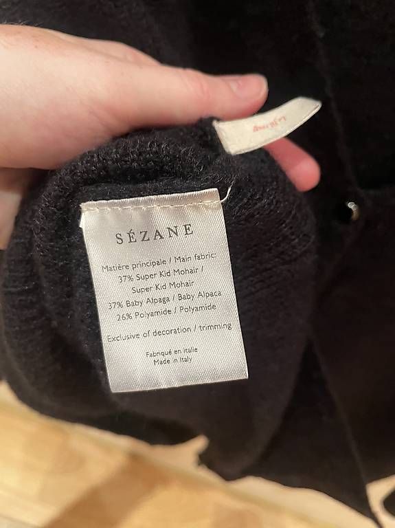 Giacche: Schwarzer Cardigan von Sézane – Usato da Zürich venduto da Ineselisabeth 1
