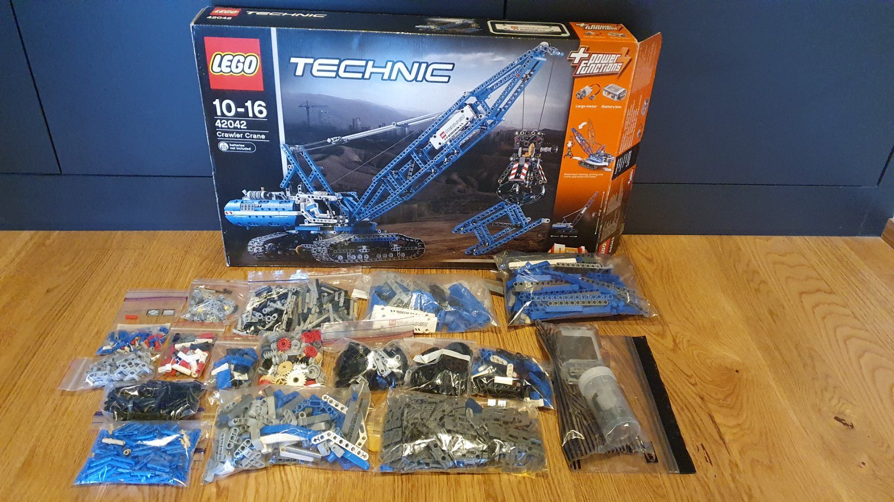 Lego Kit di costruzioni: Lego Technic Raupenkran 42042 - komplett – Usato da Basel venduto da JMP22 2