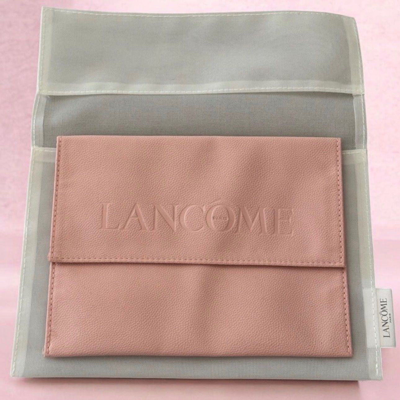 Lancôme Borse da donna: Pochette Lancôme – Nuovo e nell'imballaggio originale da Châtel-St-Denis venduto da Montclair_Swiss
