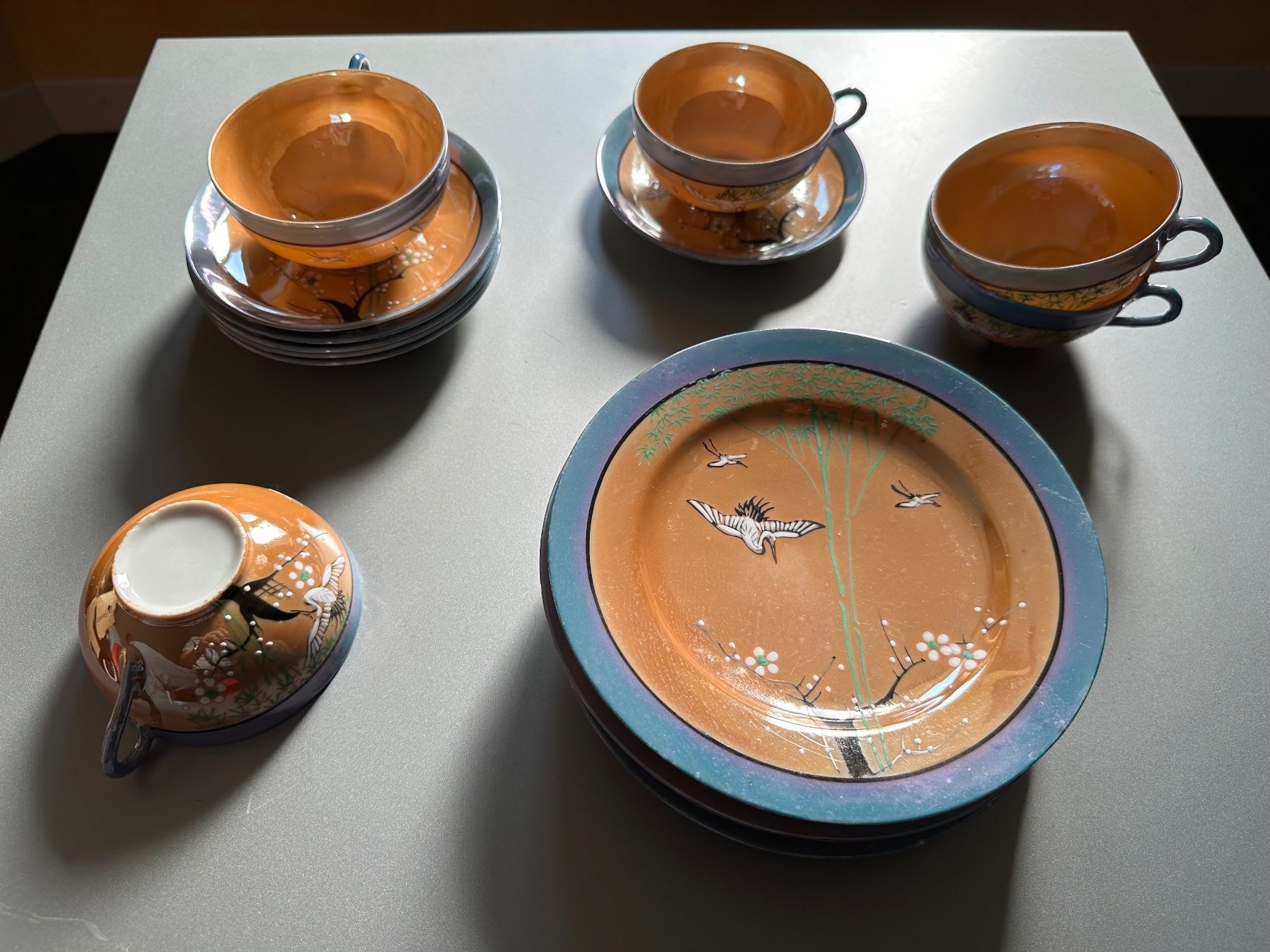 Set di piatti: Teeservice Handbemalt – Usato da Fehraltorf venduto da rol_g522