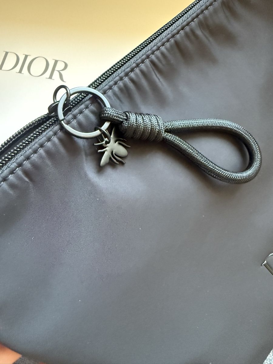 Dior Taschen: Dior Pouch – Neu und originalverpackt aus Luzern von sas_r89l 2
