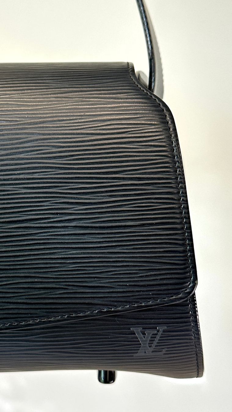 Louis Vuitton Borse da donna: Louis vuitton nocturne – Usato da Corteglia venduto da ila_kz6b 6