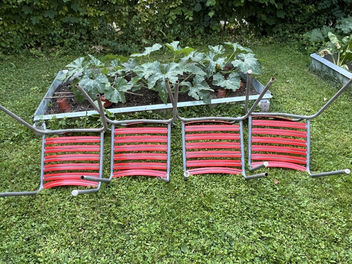 Sedie: Rote Gartenstühle 4er Set – Usato da Zürich venduto da bernhard.jaeggi 2