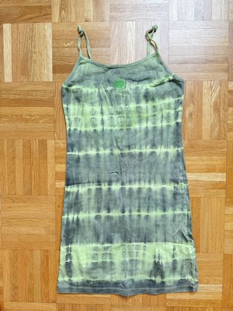 Grünes Kleid von Urban Outfitters