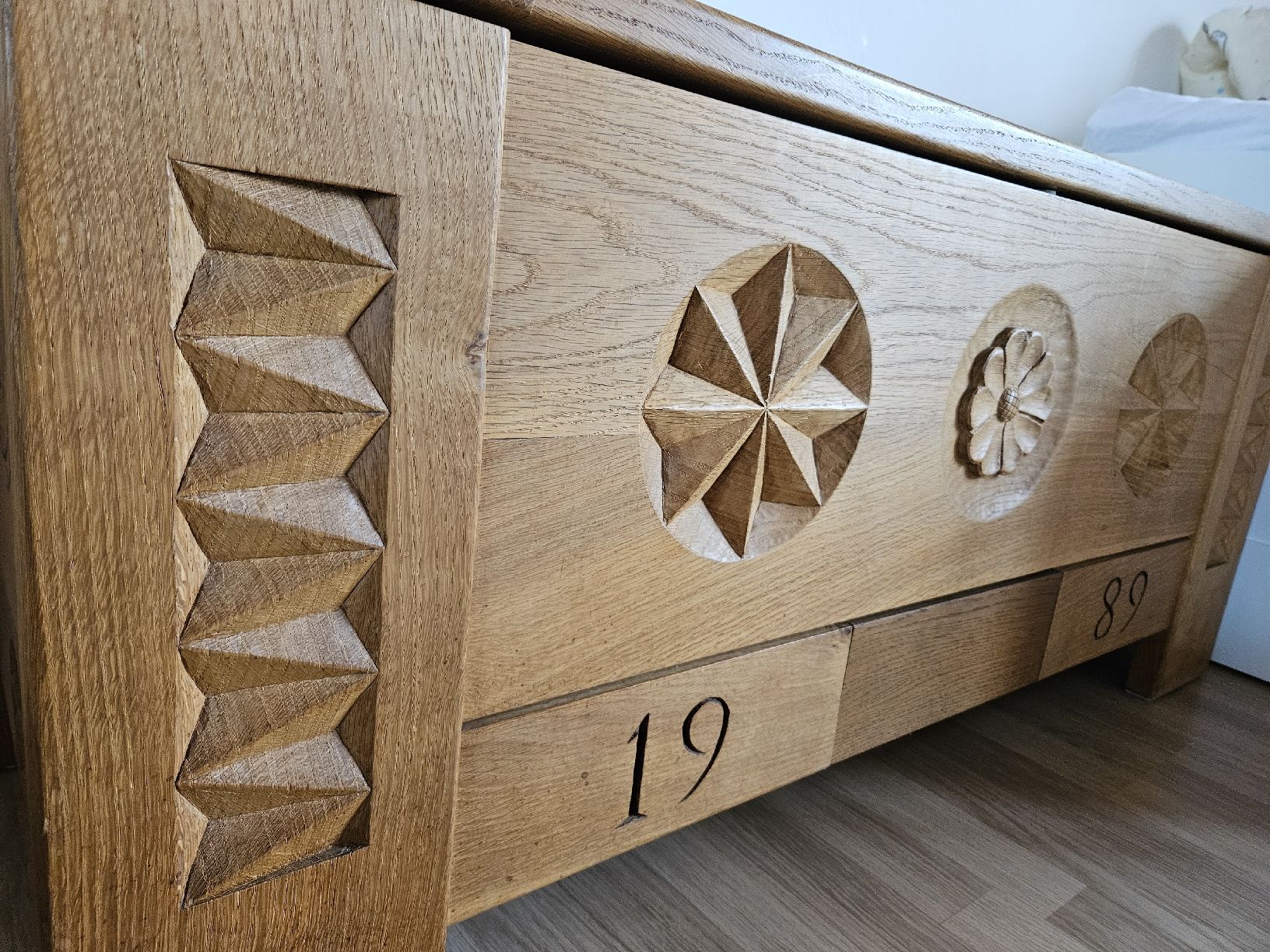 Cassapanche: Vintage Holztruhe – Usato da Jona venduto da vik_j6r6 8