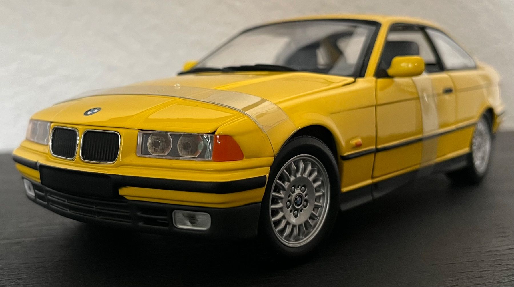 UT Models Modellini d'auto: BMW 3 series coupé, jaune, UT Models 1:18 – Usato da St-Cergue venduto da ncu_t267 1