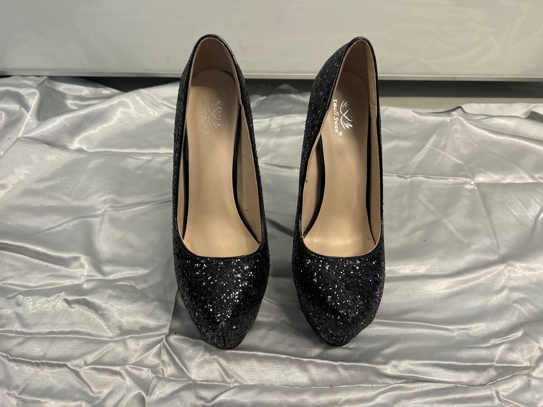 Scarpe da donna: Plateau Pumps Gr 38 Neu – Nuovo e nell'imballaggio originale da Regensdorf venduto da Spyke55 1