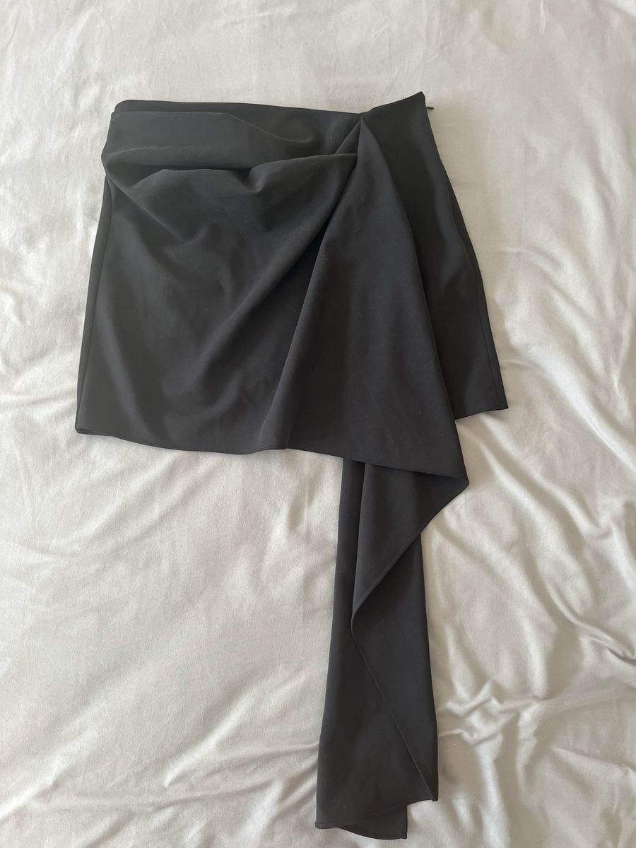Zara Gonne: Gonna nera Zara  – Nuovo e nell'imballaggio originale da Zürich venduto da jes_8gf5 3