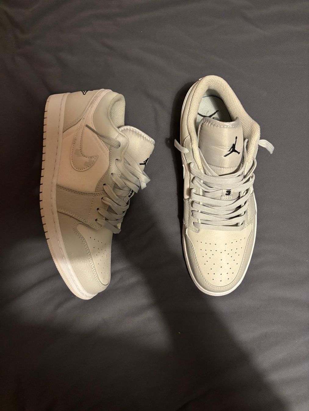 Scarpe da uomo: Jordan 1 low grau – Nuovo (secondo la descrizione) da Stettlen venduto da jas_m8ld