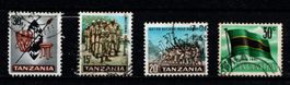 Lot de 4 timbres Tanzanie  années 1960-80 Obl.